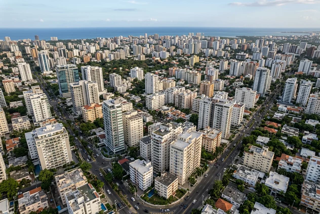 Vista aérea de barrios residenciales de Santo Domingo